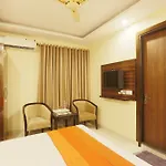Hotel Capital @ Airport