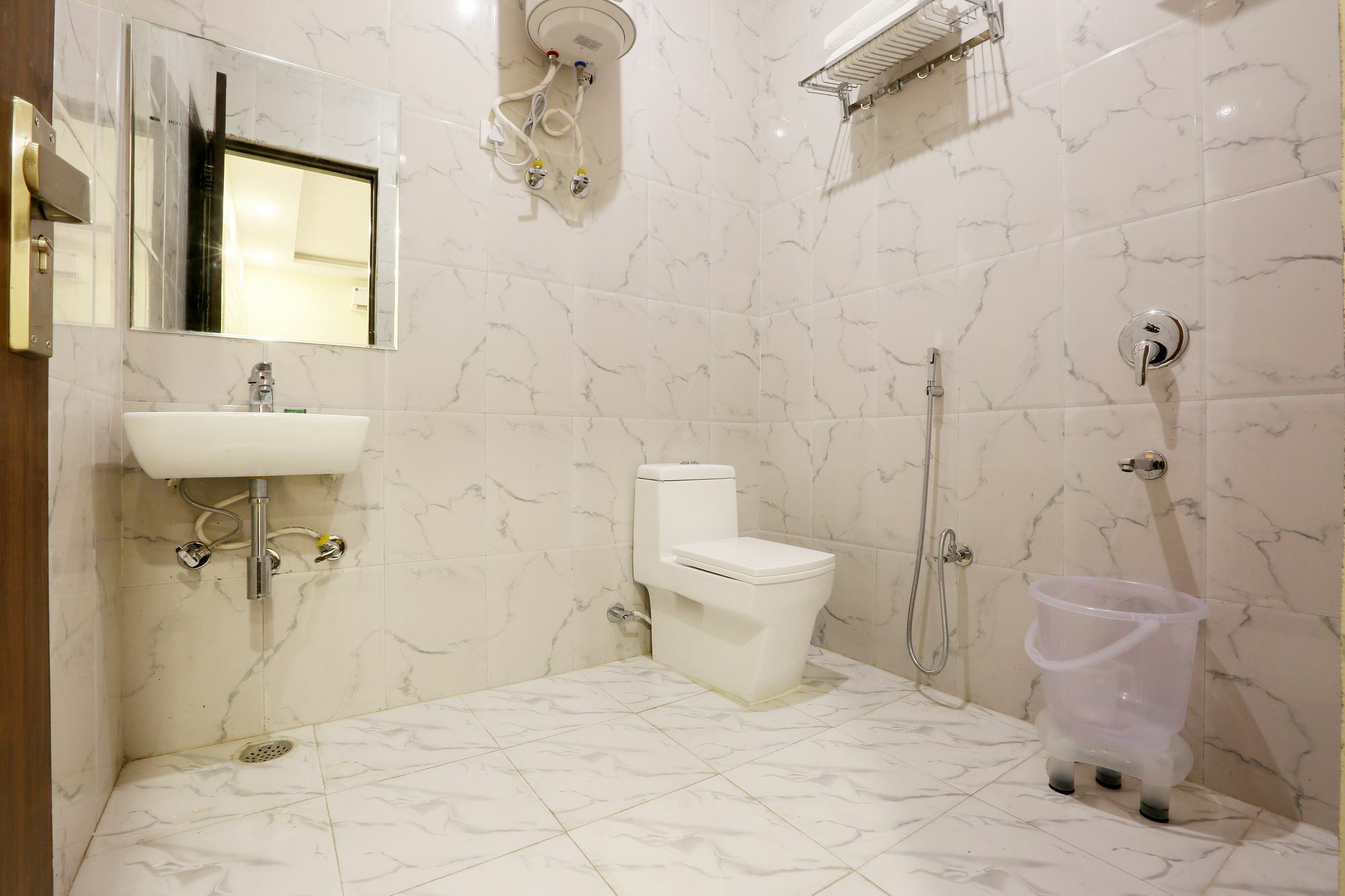 Hotel Capital @ Airport New Delhi